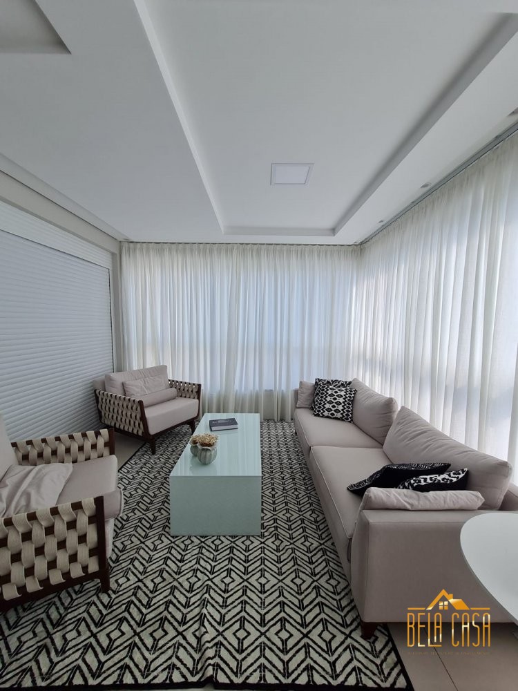 Alto Padro, No Corao da Meia Praia!