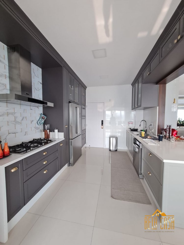 Alto Padro, No Corao da Meia Praia!