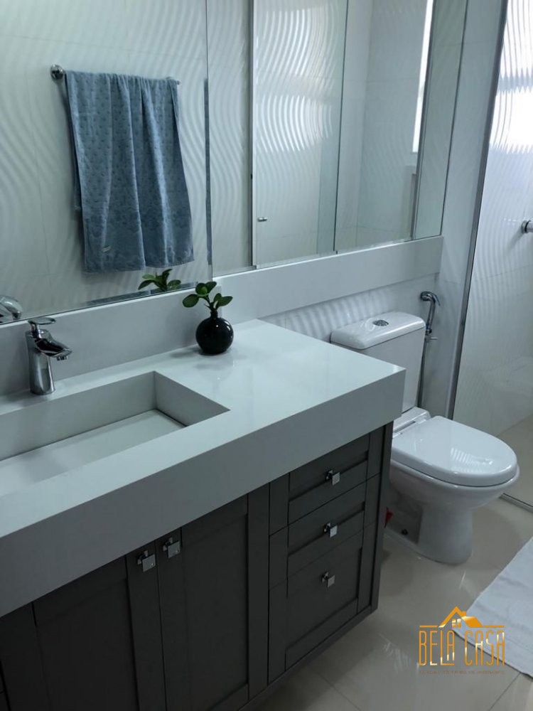 Alto Padro, No Corao da Meia Praia!