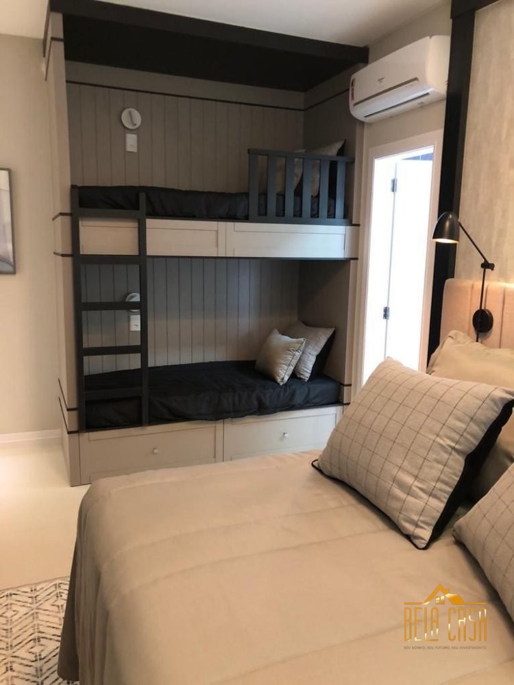 Alto Padro, No Corao da Meia Praia!