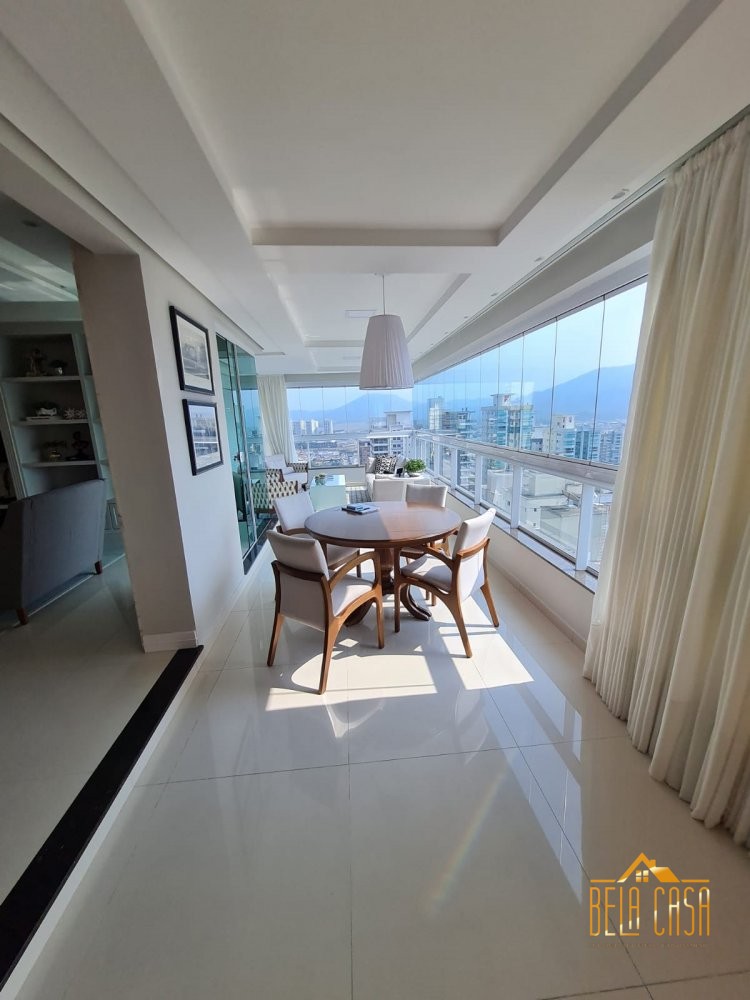 Alto Padro, No Corao da Meia Praia!