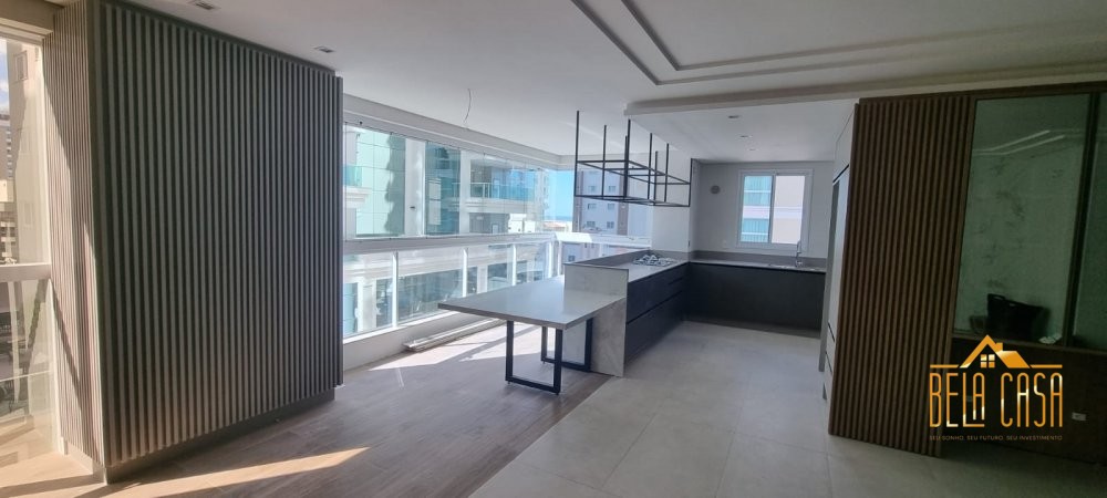 tima Localizao, Apto  80 Metros do Mar!