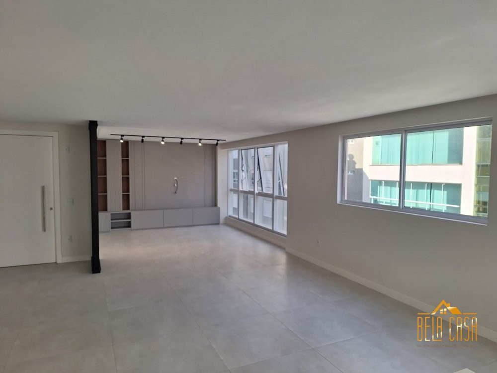 Semi-mobiliado, Moveis Estilo Clear!